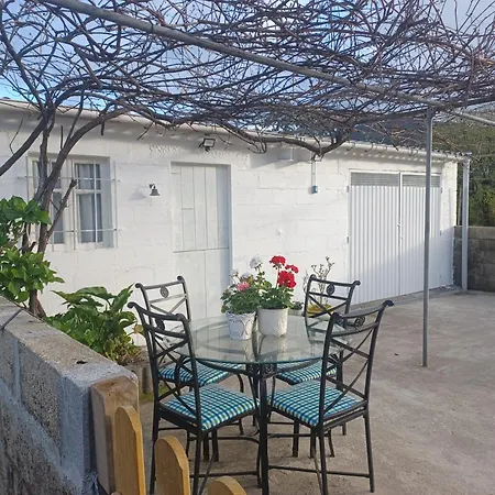 Nyaraló Acogedora Neda